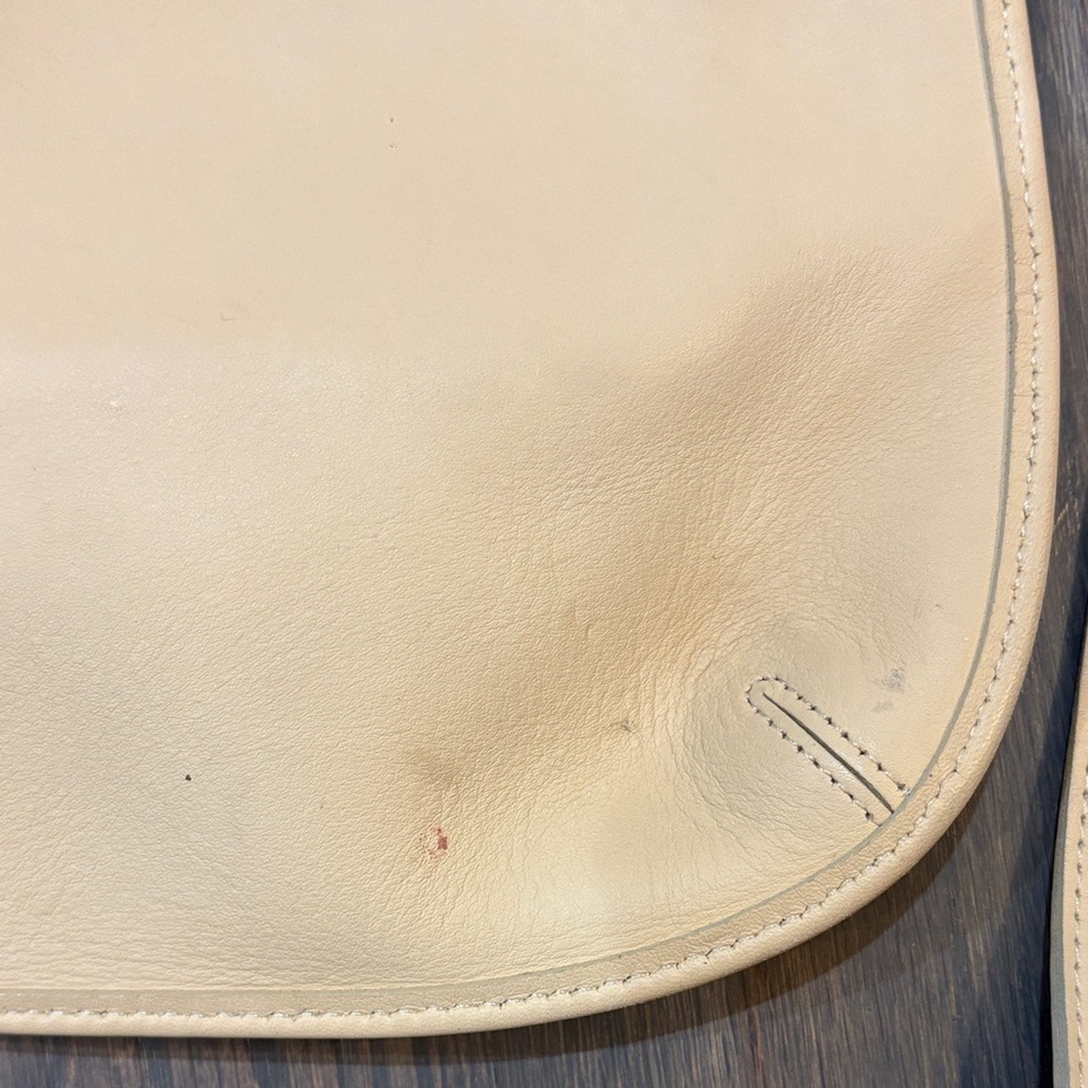 Coach Elegant Tan Crossbody Bag - Picture 8 of 10